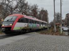 Спряха влаковете между Пловдив и гара "Филипово"