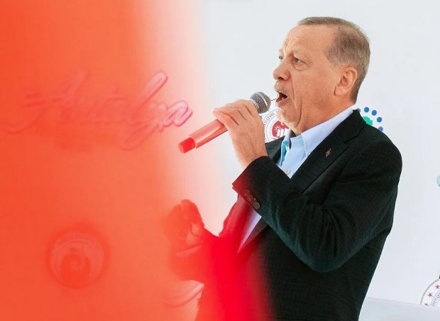 Три опозиционни партии в Турция поискаха отстраняването на Ердоган от президентските избори