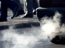 ЕС одобри забраната за продажба на автомобили, отделящи CO2, след 2035 година