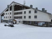 Коледен подарък в края на март - 40 сантиметра пухкав-пухкав