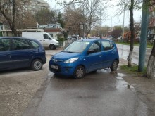 Това "паркиране" в Пловдив предизвика много въпроси