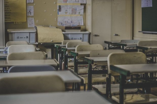 Опразниха още едно бургаско училище заради бомбена заплаха
