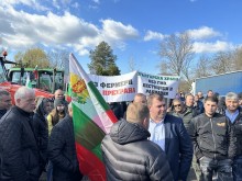Министър Гечев: Солидарността в Европа трябва да включва и фермерите, които страдат заради прекомерния внос на зърно