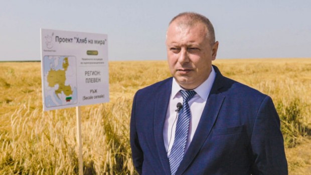 Костадин Костадинов, НАЗ: Искаме правителството и държавният глава да застанат зад българските производители