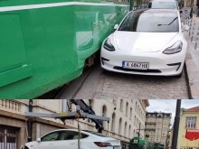 Шофьор на "Тесла" ще страда заради несъобразителност