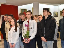 Ученици от клубовете "Приятели на армията" от Карлово, Клисура и Сопот посетиха Ловеч