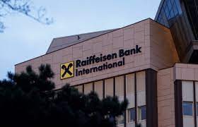 Raiffeisen Bank International изтегля активите си в Русия