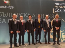 Министър Пулев отличи световен лидер в роботизираната хирургия