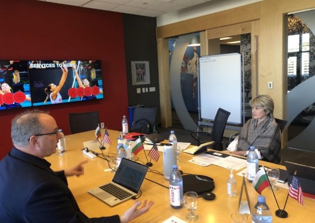 Министър Лечева проведе срещи в Олимпийския комитет на САЩ