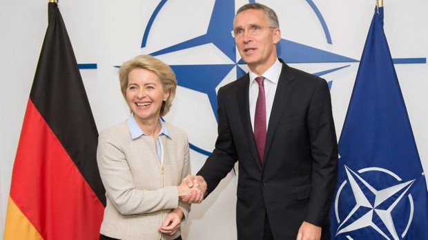 Фон дер Лайен може да наследи Столтенберг на ръководния пост в НАТО