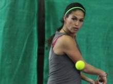 Изабелла Шиникова загуби на полуфиналите в Тунис