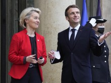 Макрон ще се срещне с председателя на ЕК в Париж преди пътуването до Китай