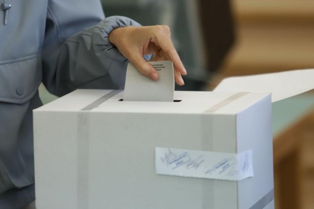 В спокойна обстановка започна изборният ден в Шуменска област. Секционните