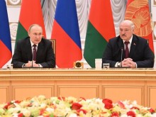 Путин изпрати на Лукашенко "окуражителна" телеграма