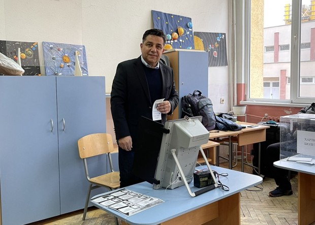 Георги Търновалийски гласува машинно за разумни решения