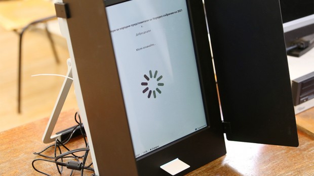 25 от устройствата за гласуване във варненска област са пуснали