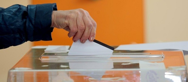 Преустановено е машинното гласуване в още секции в Добричко