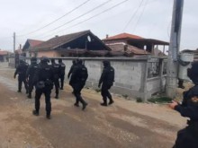Жандармерия нахлу в ромската махала в Стамболийски