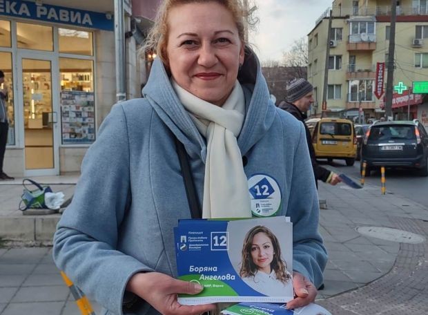Кандидат депутатката от ДБ Стела Николова поиска остаката на вътрешния