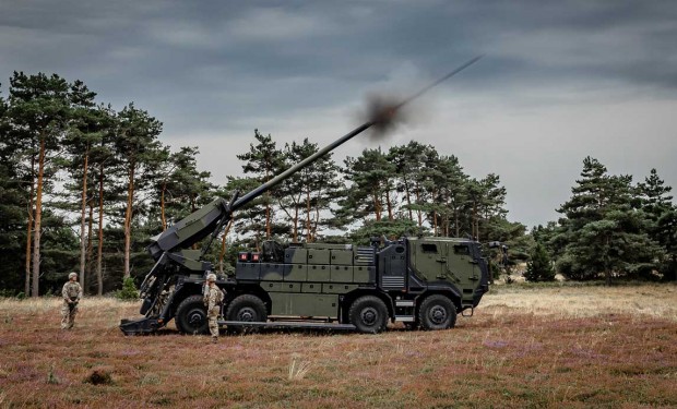 Дания и Норвегия ще дадат на Украйна снаряди за установки CAESAR