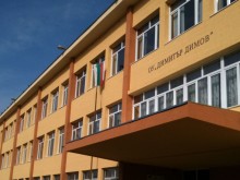 Ученичките, подали сигнал за бомба в училище в Пловдив, с нереално обяснение защо са го направили