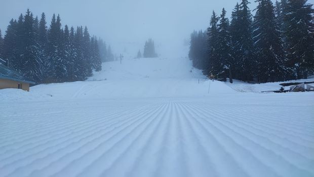 Зимата се завърна на Витоша, време е за ски