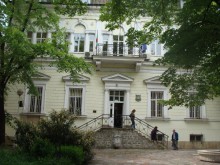 Секретарка на архитекта на "Централен" замесена в корупционния скандал