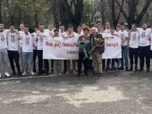 Интересна покана за бал с магията на родните традиции в пловдивско училище