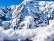 Хималаите взеха поредните си жертви при лавина