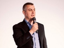 Стойне Василев: Депозитите се увеличават, но са далеч от нивото на инфлацията