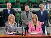 Подписаха договора за разширение на газовото хранилище в Чирен