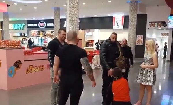 </TD
>Четвърти човек е задържан заради видеото в пловдивски мол, на
