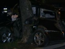 Младеж е в кома след тежка катастрофа