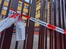 Задържаха още един ученик за бомбените заплахи