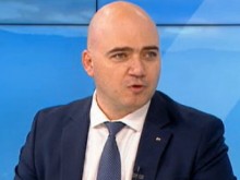 Илин Димитров: Чадърът на плажа ще струва колкото миналото лято