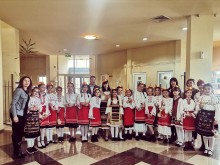 Лазарки нарекоха за здраве и успехи в "Тракия"
