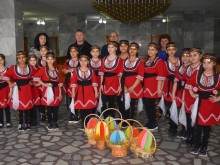 Танци и песни за Лазаровден огласиха Община Разград