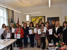 Кметът на Ловеч награди изявени медицински специалисти