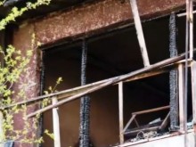Излязоха първи кадри от изгорелия апартамент, в който загина варненец