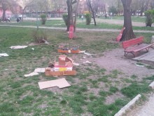 Непоносима свинщина разгневи жителите на "Южен"