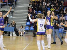Марица (Пловдив) с девета поредна шампионска титла при волейболистките