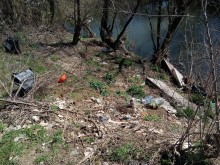Почистиха отпадъците от нерегламентирани сметища в Габрово