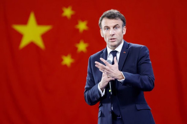 Макрон след визитата в Китай: Европа трябва да намали зависимостта си от САЩ