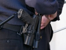 Странен багаж откриха бургаски полицаи в "Дачия"