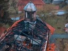 Пожар изпепели 150-годишна църква в нощта на Лазаровден срещу Цветница