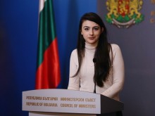Лена Бориславова с първи коментар, след като се отказа от депутатското място