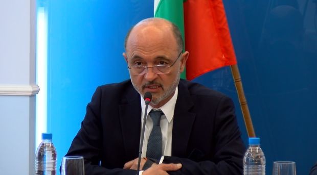 Министерски съвет взе категоричното решение че България няма да се