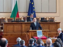 Румен Радев: На 49-ото Народно събрание е отредена съдбовна роля