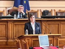 Нинова: Господин президент, направихте голяма грешка като отказахте да внесете бюджет в края на 2022 г.