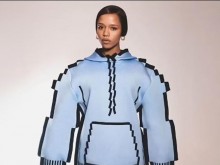В света на модата: Испанска марка пуска нова колекция пикселизирани дрехи и чанти